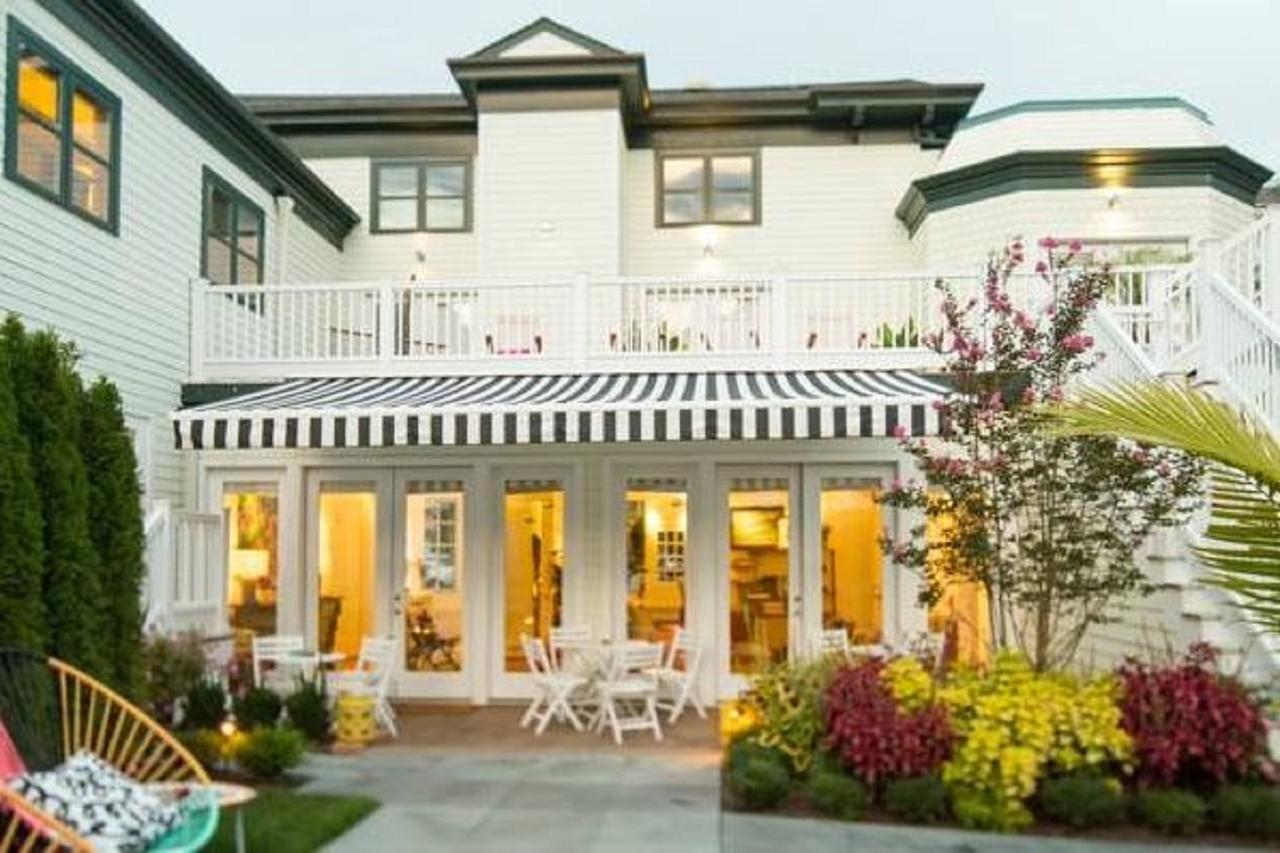 The Gallery Hotel Greenport Exterior photo